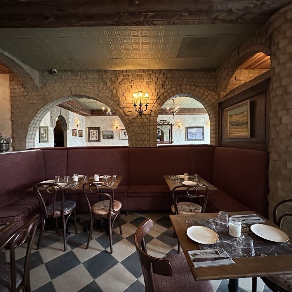 Bacari - Alcove - Mediterranean Near Me - Long Beach, California