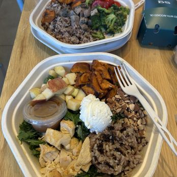 sweetgreen - Healthy Salads, Wraps, and Bowls - Caramelized Garlic Steak - Salad Near Me - Campbell, California sweetgreen - Healthy Salads, Wraps, and Bowls - Caramelized Garlic Steak - Salad Near Me - Campbell, California