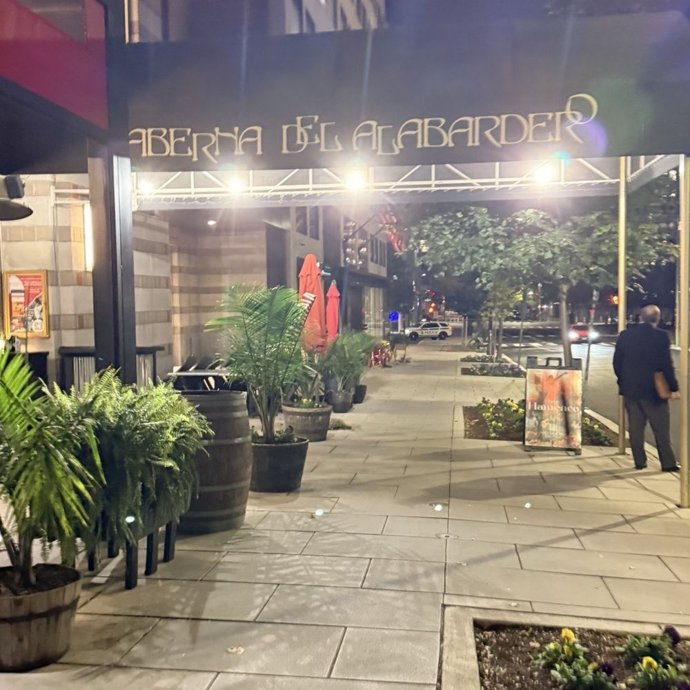 Taberna del Alabardero - Spanish Near Me - Washington, DC, District of Columbia Taberna del Alabardero - Spanish Near Me - Washington, DC, District of Columbia