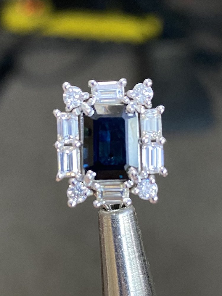 VICTOR’S FINE JEWELRY Updated September 2024 30 Photos & 16 Reviews