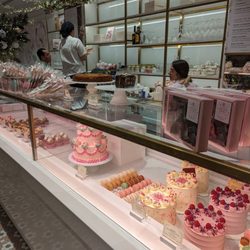 Peggy Porschen - Instagram: TianTianEats