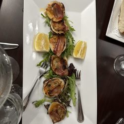 Mi Bella Restaurante - Casino "Royale" crisp and delicious