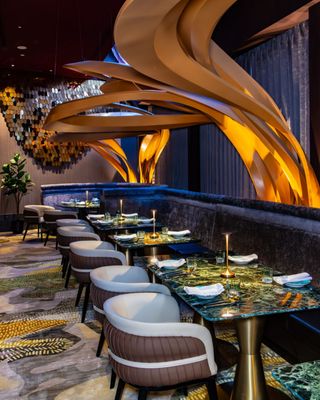 Lai Wah Heen by null