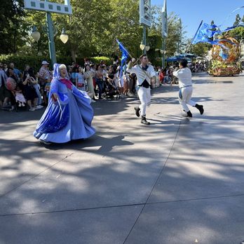 Magic Happens Parade - Fairy godmother - Amusement Parks Near Me - Anaheim, California