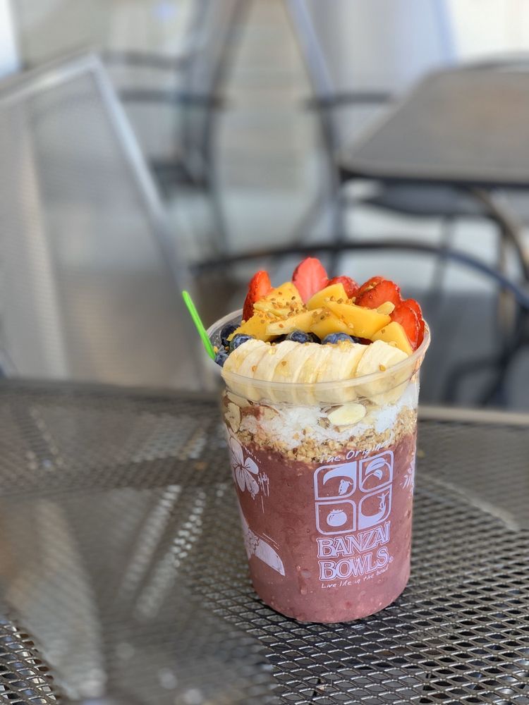 BANZAI BOWLS 222 5th St, Huntington Beach, California 999 Photos & 1281 Reviews Juice Bars