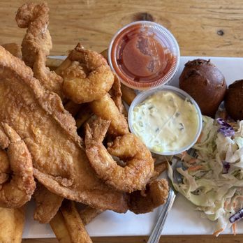 San Juan Eatery - Bonnie and Clyde : 3 catfish pieces and 5 shrimps. - Burgers Near Me - Pagosa Springs, Colorado San Juan Eatery - Bonnie and Clyde : 3 catfish pieces and 5 shrimps. - Burgers Near Me - Pagosa Springs, Colorado