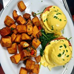 Ricky's All Day Grill - Kelowna
