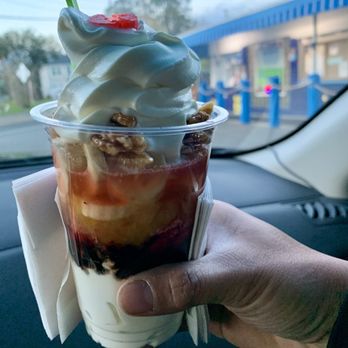 Dreamette - Banana split - Ice Cream & Frozen Yogurt Near Me - Jacksonville, Florida
