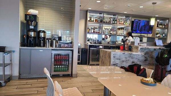 Escape Lounges by null