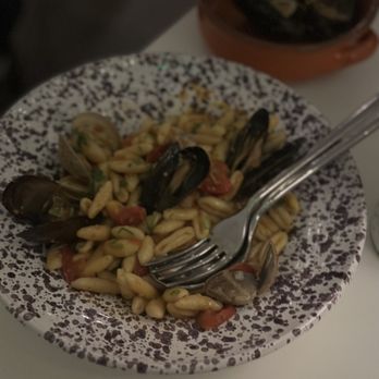 LA Puglia - Teresa Cavatelli con Cozze e Vongole - Italian Near Me - Santa Monica, California