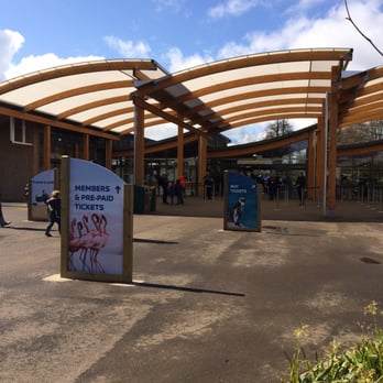 ZSL Whipsnade Zoo - Entrance - Zoos Near Me - Dunstable, CBF ZSL Whipsnade Zoo - Entrance - Zoos Near Me - Dunstable, CBF