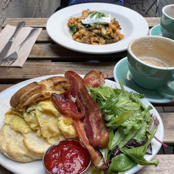 Oddfellows Cafe & Bar - Breakfast & Brunch Near Me - Seattle, Washington