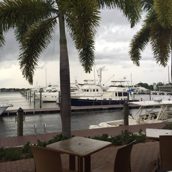 Sailor's Return Restaurant - Beautiful view - Seafood Near Me - Stuart, Florida Sailor's Return Restaurant - Beautiful view - Seafood Near Me - Stuart, Florida