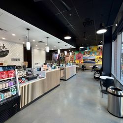 Rush Bowls - Interior