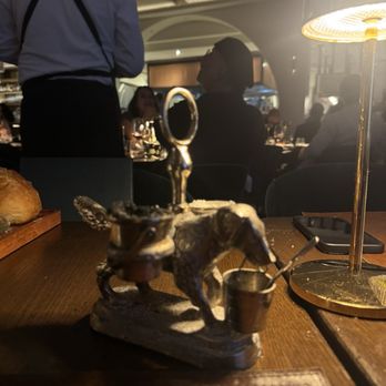Daniel's, A Florida Steakhouse - Salt & pepper shaker - Steakhouses Near Me - Fort Lauderdale, Florida