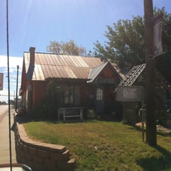 Amazing Grace Antiques & Gifts - Front of Amazing Grace - lots bigger than it looks!