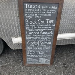 Ashmo's - Menu board.
