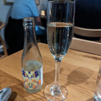 Heritage - Alcohol-free sparking Chardonnay. - Modern European Near Me - Long Beach, California Heritage - Alcohol-free sparking Chardonnay. - Modern European Near Me - Long Beach, California