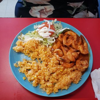 Las Marias - Mexican Near Me - Athens, Tennessee