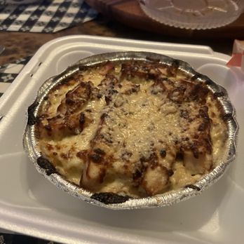 Olli Olive Pizza - Baked Spaghetti with grill chicken - Pizza Near Me - Lauderhill, Florida
