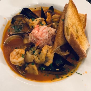 Bluewater Grill - Temecula - Cioppino with garlic bread! - Seafood Near Me - Temecula, California Bluewater Grill - Temecula - Cioppino with garlic bread! - Seafood Near Me - Temecula, California