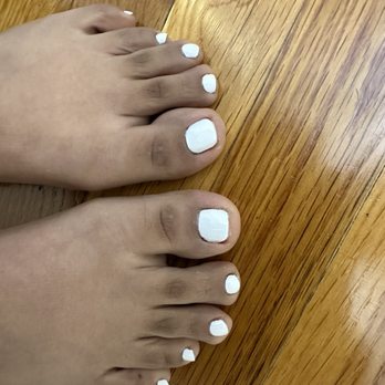 Luv Nails - Pedicure results - Nail Salons Near Me - Mundelein, Illinois