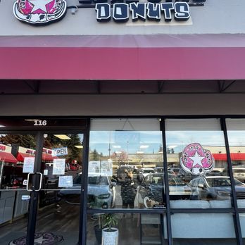 Lonestar Donuts - Outside - Donuts Near Me - Silverdale, Washington