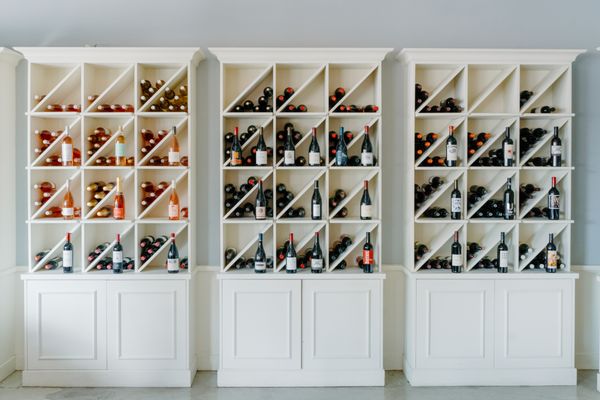 Colony Wine Merchant by null