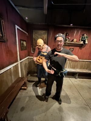 13th Hour Haunted House by null