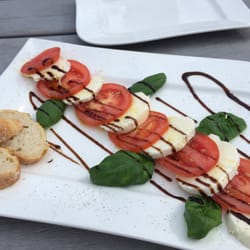 Capolino - Tomato mozzarella salat