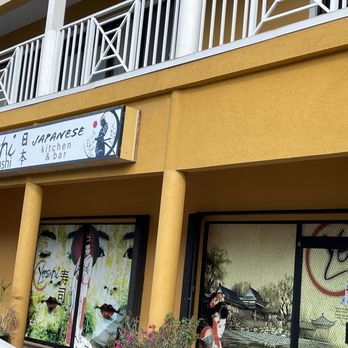 Yoshi's Sushi - Sushi Bars Near Me - Grand Cayman, Florida Yoshi's Sushi - Sushi Bars Near Me - Grand Cayman, Florida