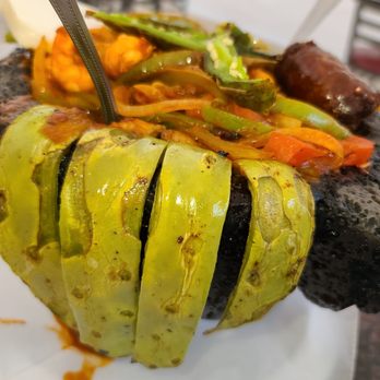 El Bramido - Mmm'mn delicious. Very friendly staff, very pleasant, enjoyed my molcajete. - Mexican Near Me - Sacramento, California El Bramido - Mmm'mn delicious. Very friendly staff, very pleasant, enjoyed my molcajete. - Mexican Near Me - Sacramento, California