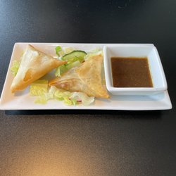 Aladdin kebab house - Beef samosa