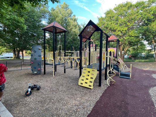 Penrose Park by null