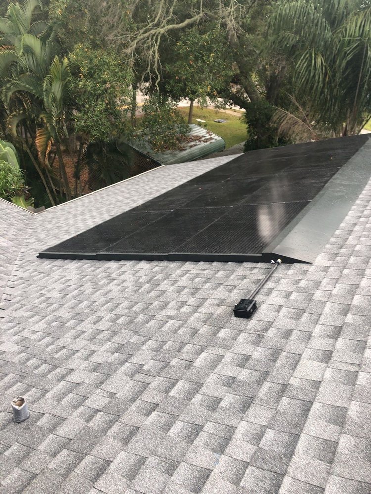 Slide of Castle Roofing & Construction