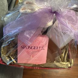 Lisa personally put this basket together for me! Lisa personally put this basket together for me!