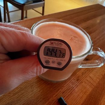 Wantable Cafe - Tea Latte temperature - Cafes Near Me - Milwaukee, Wisconsin