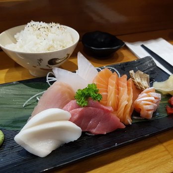 Ken Sushi - Assorted sashimi lunch combo - Sushi Bars Near Me - Waterloo, Ontario