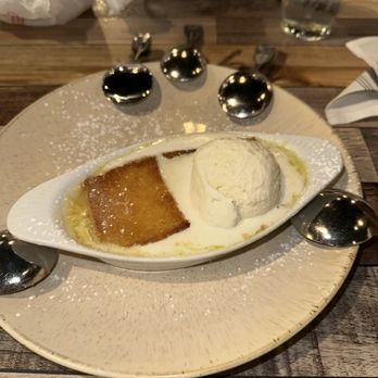 Mezza Grille - Bread Pudding - Mediterranean Near Me - Houston, Texas