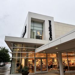 Crate & Barrel