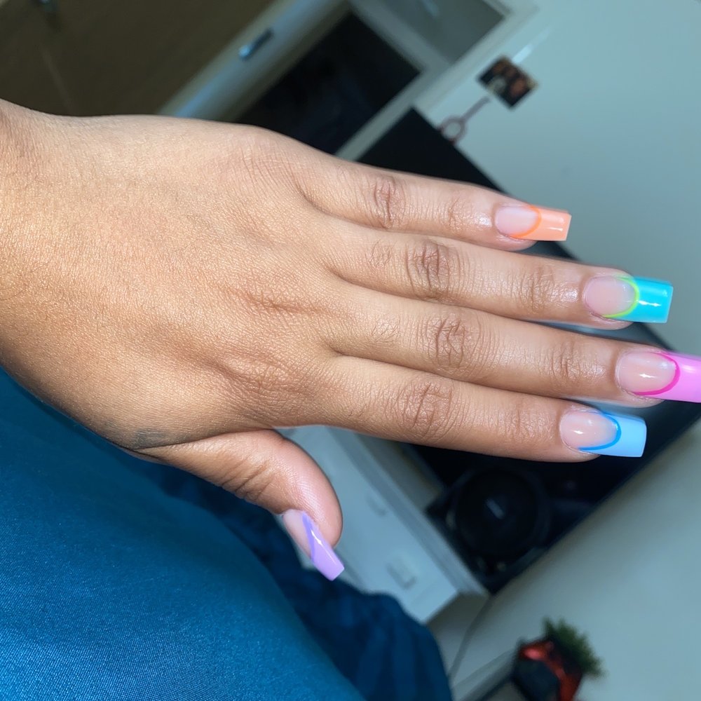 Epic Nail Spa - Nail Salons Near Me - Franklin, Wisconsin