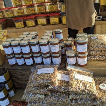 Winters Fruit Tree - Jams, shelter in place - Grocery Near Me - Winters, California