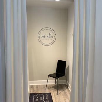 A Cut Above Boutique - Fitting rooms - Women's Clothing Near Me - Jacksonville, Florida