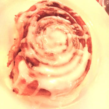 Berry Fresh Cafe - Homemade Cinnamon Bun - Breakfast & Brunch Near Me - Jupiter, Florida