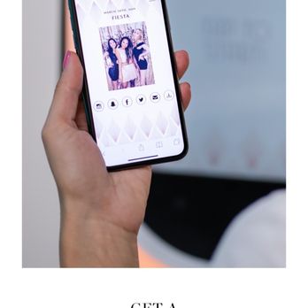 Party Cube Live - Custom Website for your Live Gallery - Photo Booth Rentals Near Me Party Cube Live - Custom Website for your Live Gallery - Photo Booth Rentals Near Me