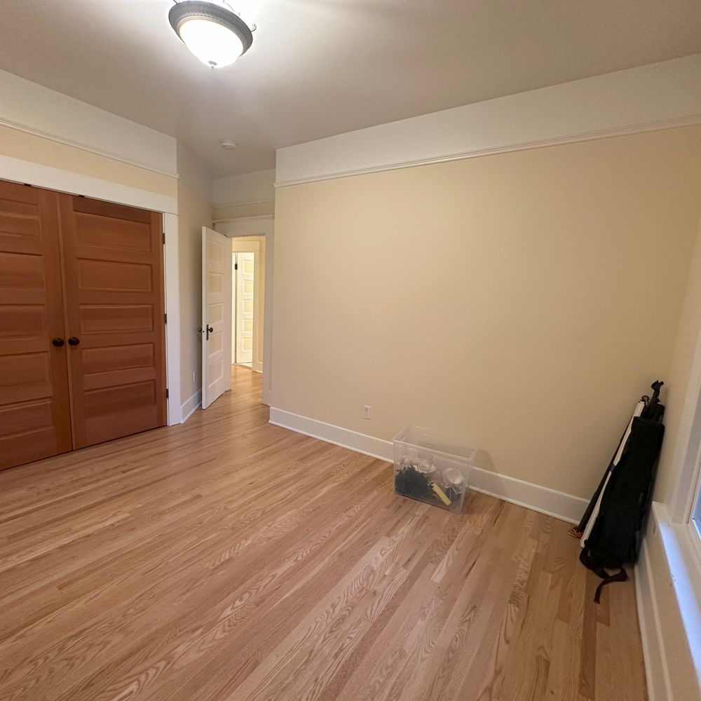 LEO Painters - Crew painted walls - Refinishing Services Near Me LEO Painters - Crew painted walls - Refinishing Services Near Me