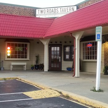 Two Roads Tavern - Seafood Near Me - Kitty Hawk, North Carolina