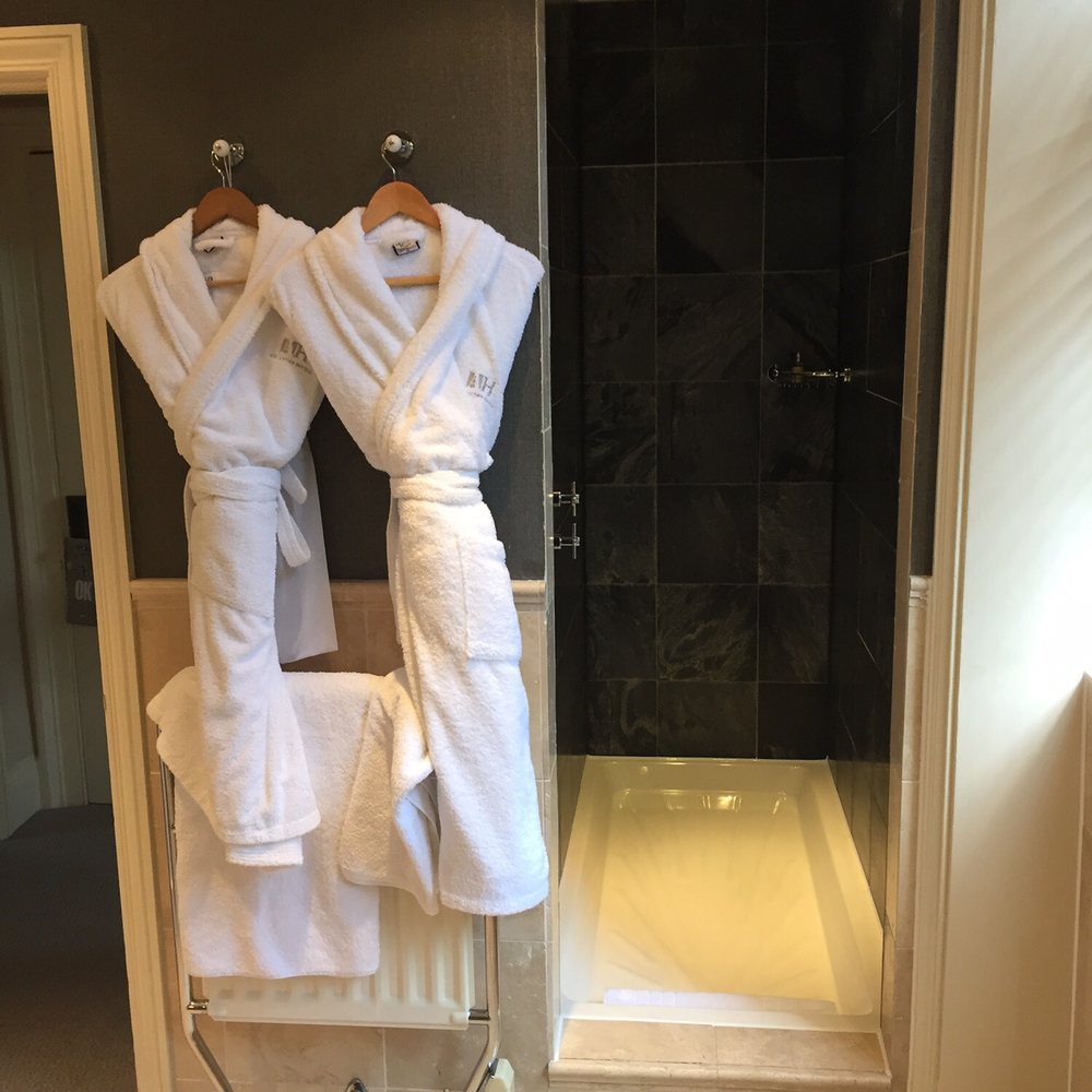 Alexander House Hotel - Hotels Near Me - Crawley, WSX