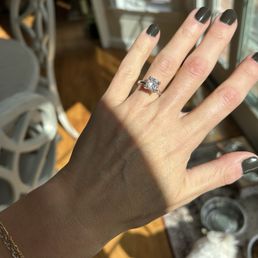 Kobelli 2.8 ct cushion cut solitaire set in 14k white gold