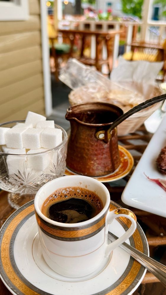 Food from La Roche Lebanese Cuisine